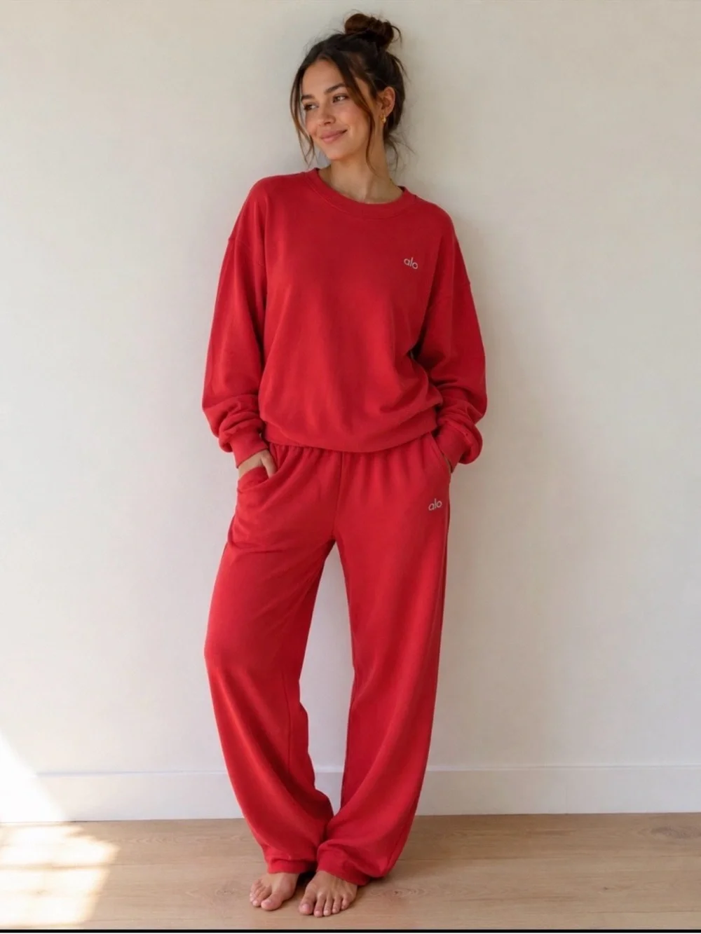 Alo Yoga Red Accolade Crew Neck Pullover Oversized Sweatshirt Large - Picture 1 of 15